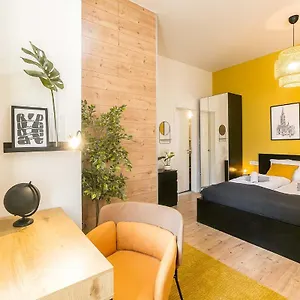 A13- Boutique Apartments, Location, By Bqa Budapest
